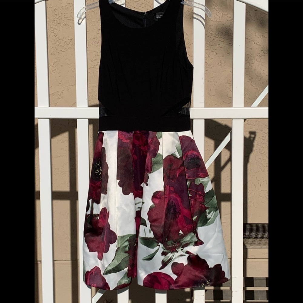 Xscape floral fit‎ and flare dress